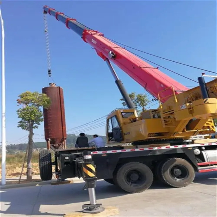 点军专业吊车租赁多少钱